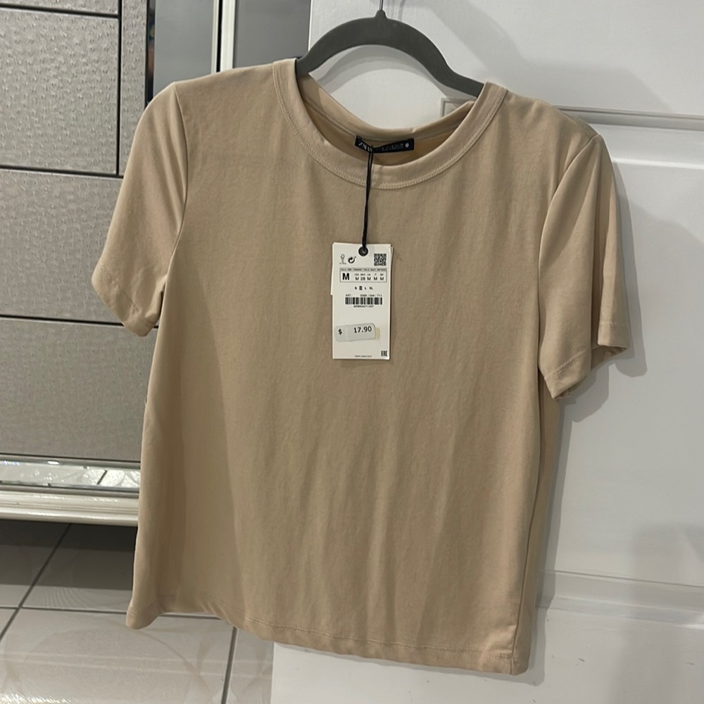 Nude Tshirt from Zara.